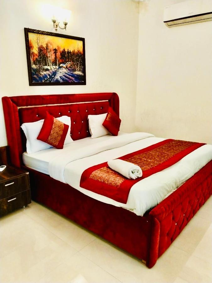 Fortune Home Service Apartment 2Bhk,E28 Saket 2A Nova Deli Exterior foto